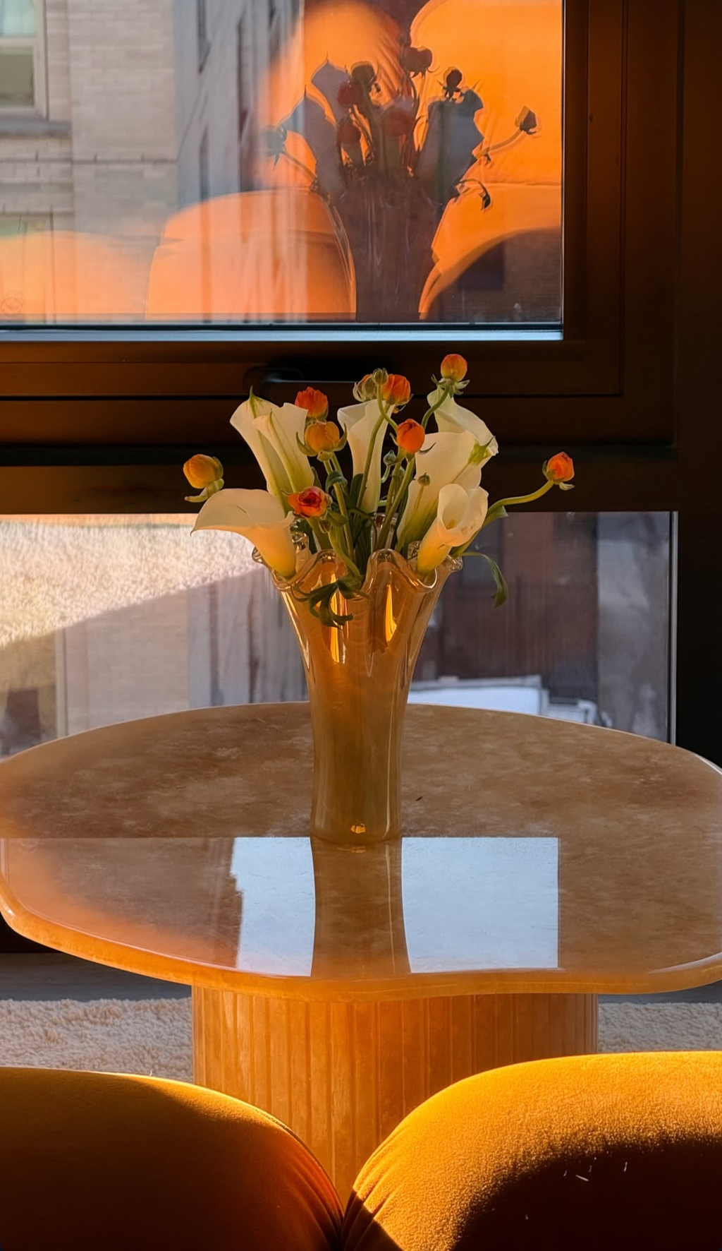 Honey Onyx Joan Table