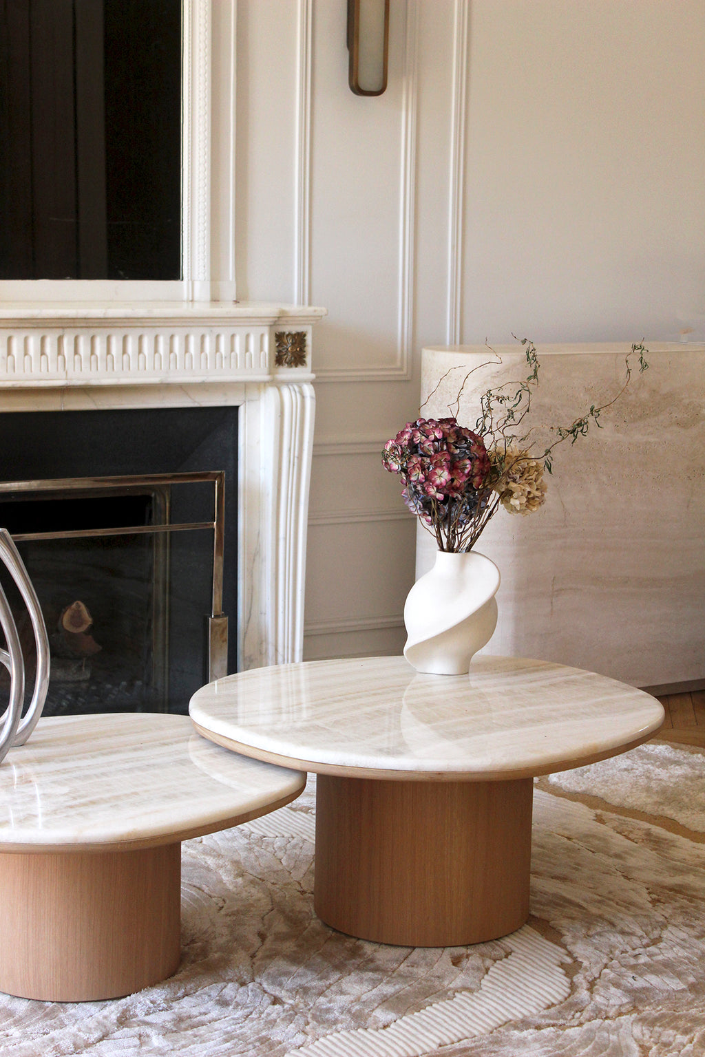 Alexis Duo Tables Ivory Onyx And Oak