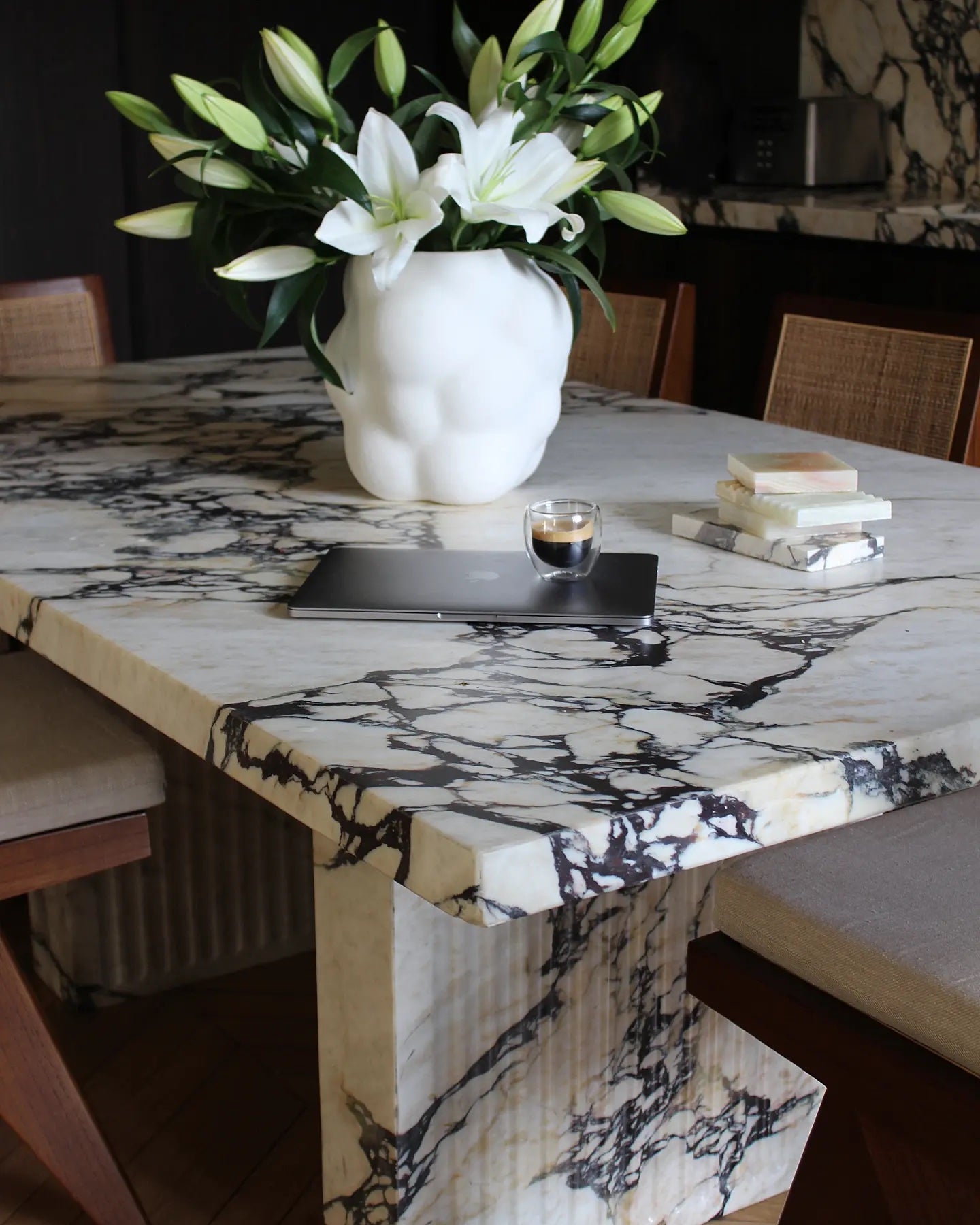 Aura Calacatta Viola Dining Table