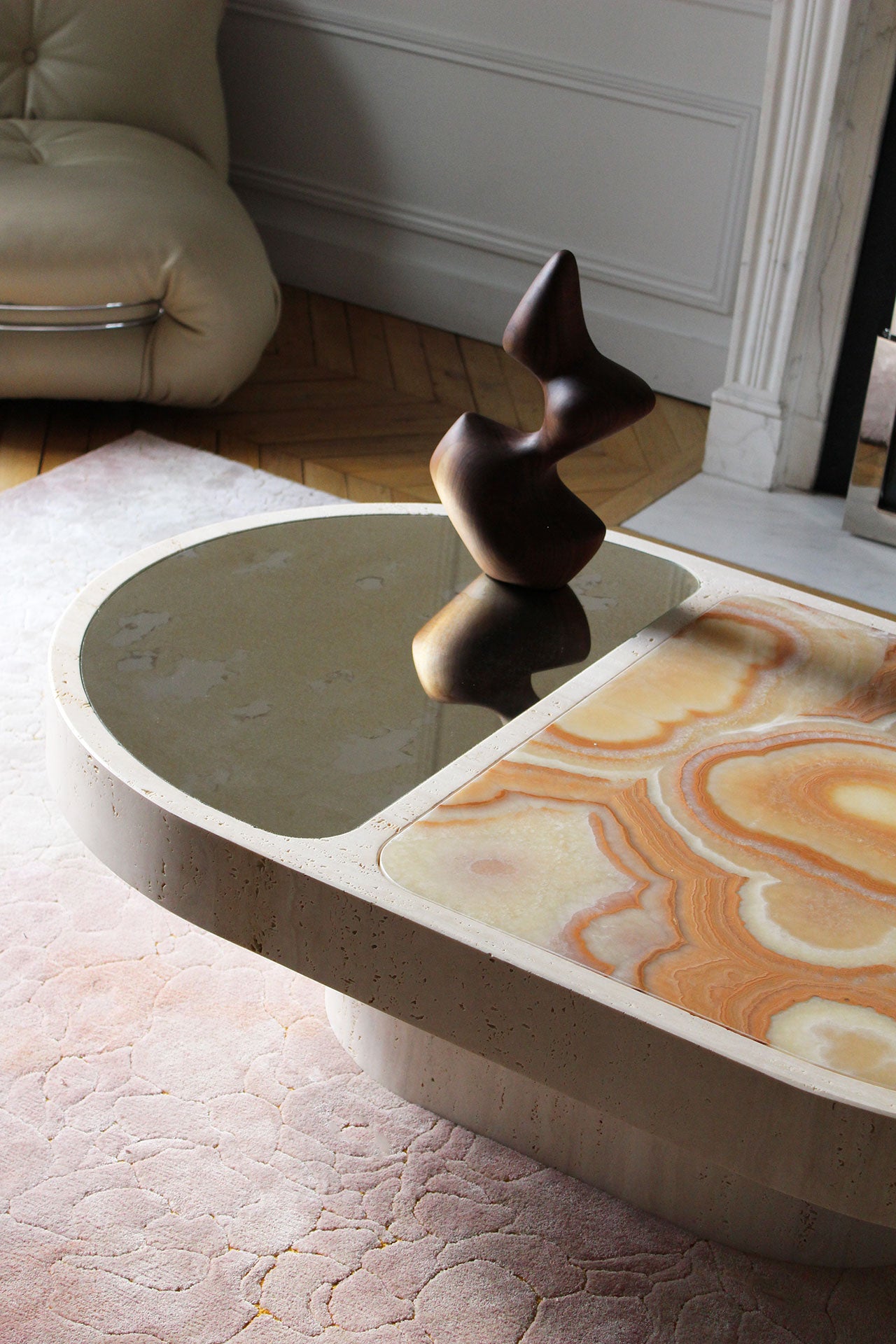 Cohesion Coffee Table With Sixties Onyx