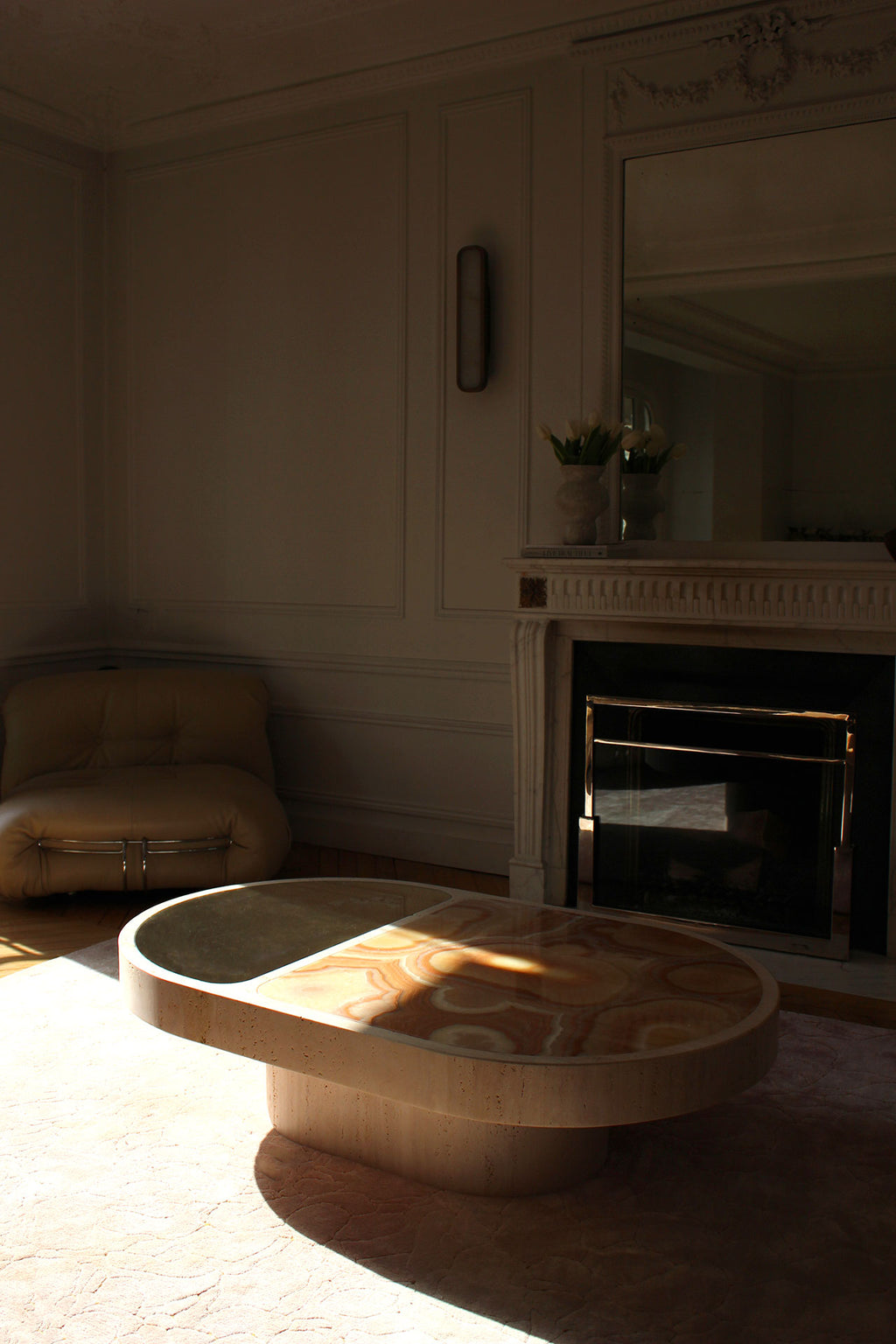 Cohesion Coffee Table With Sixties Onyx