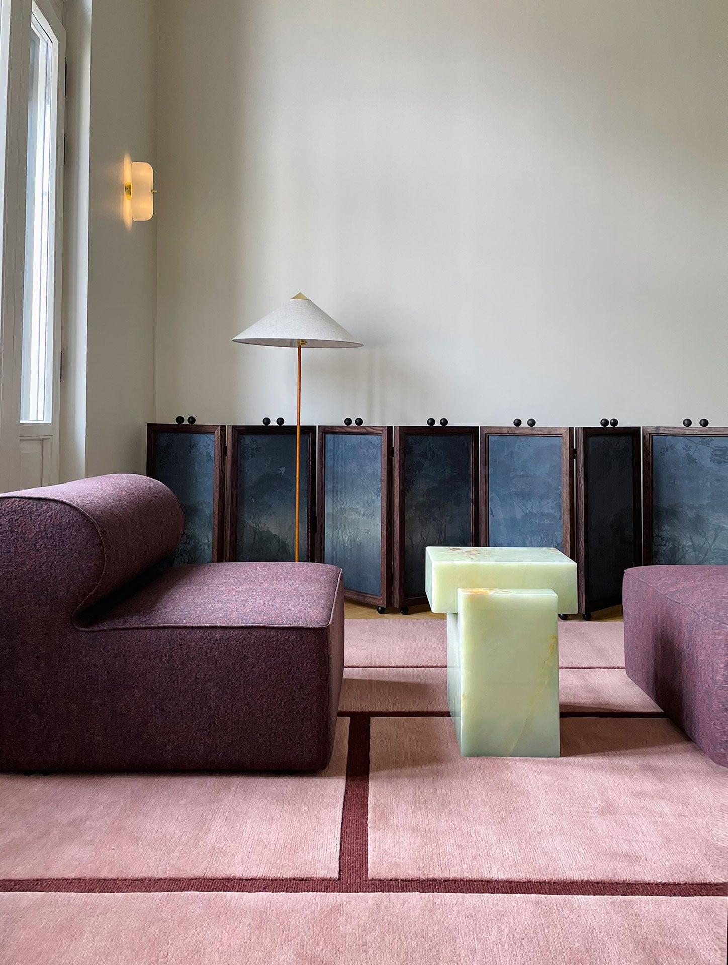 Gaia Green Onyx Table