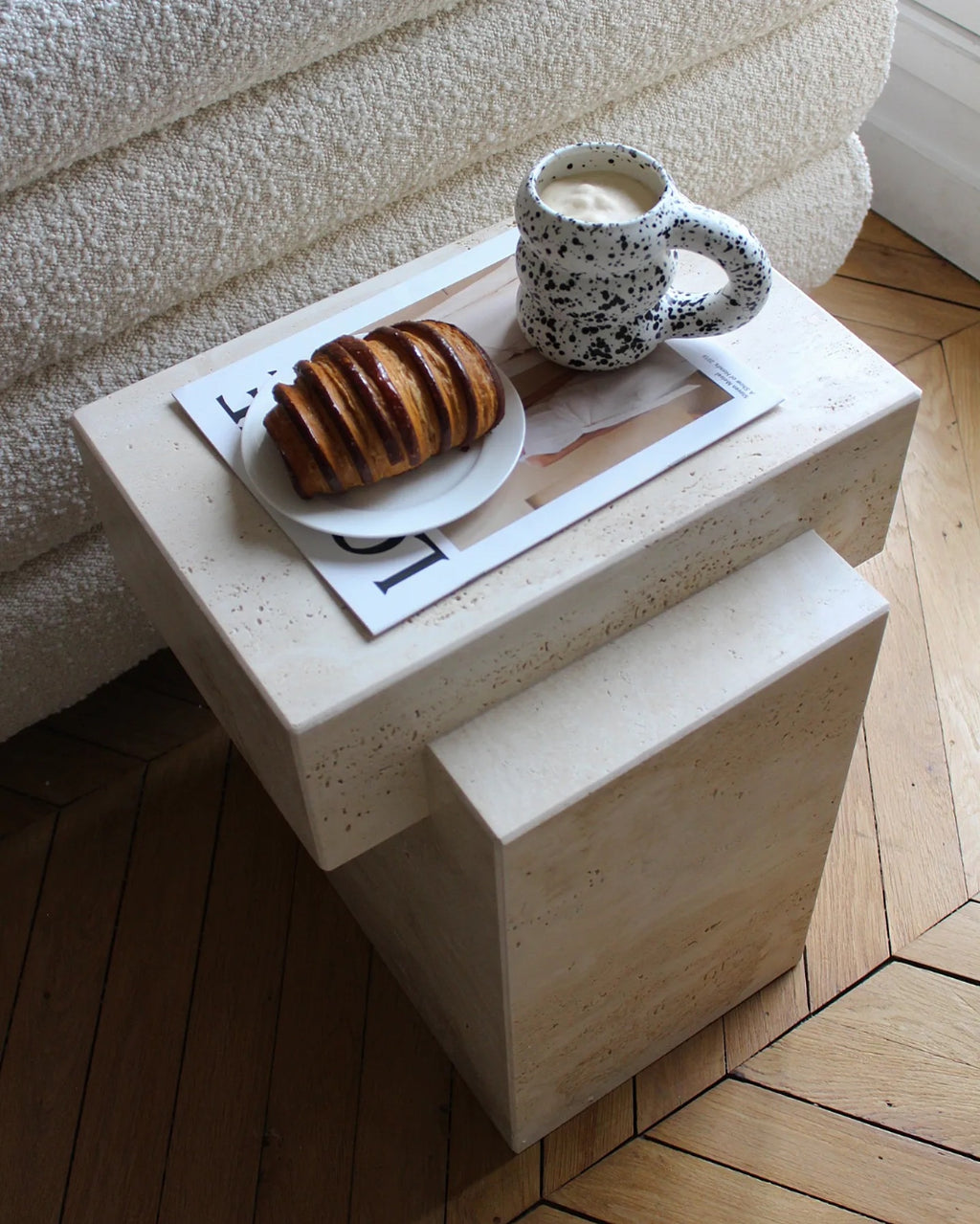 Gaia Travertino Table
