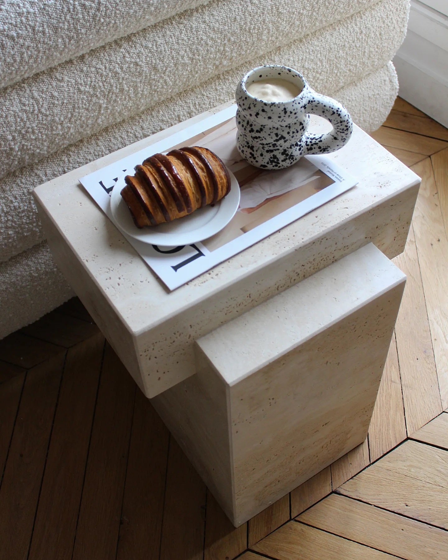 Gaia Travertino Table