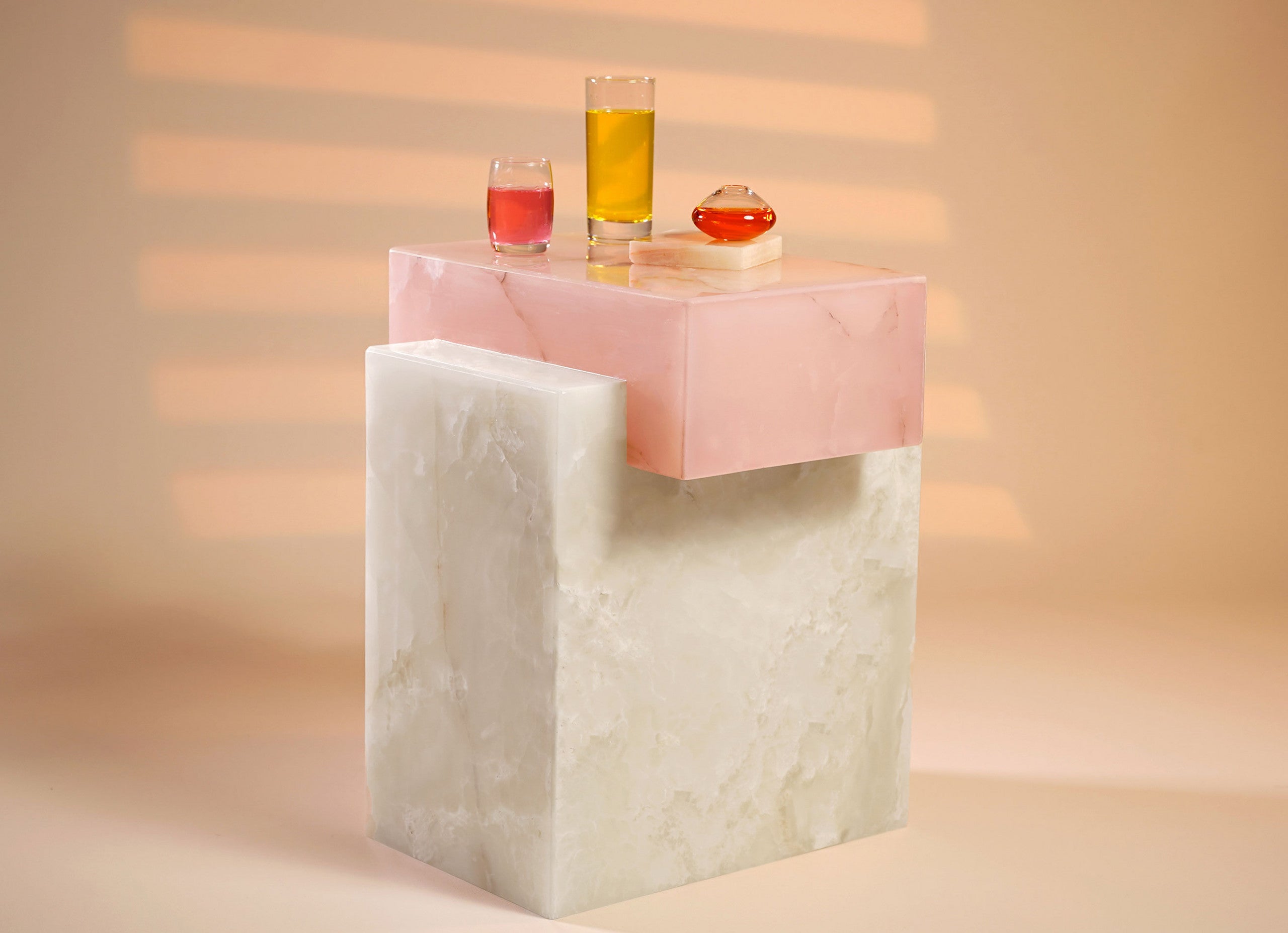 Gaia White And Pink Onyx Table