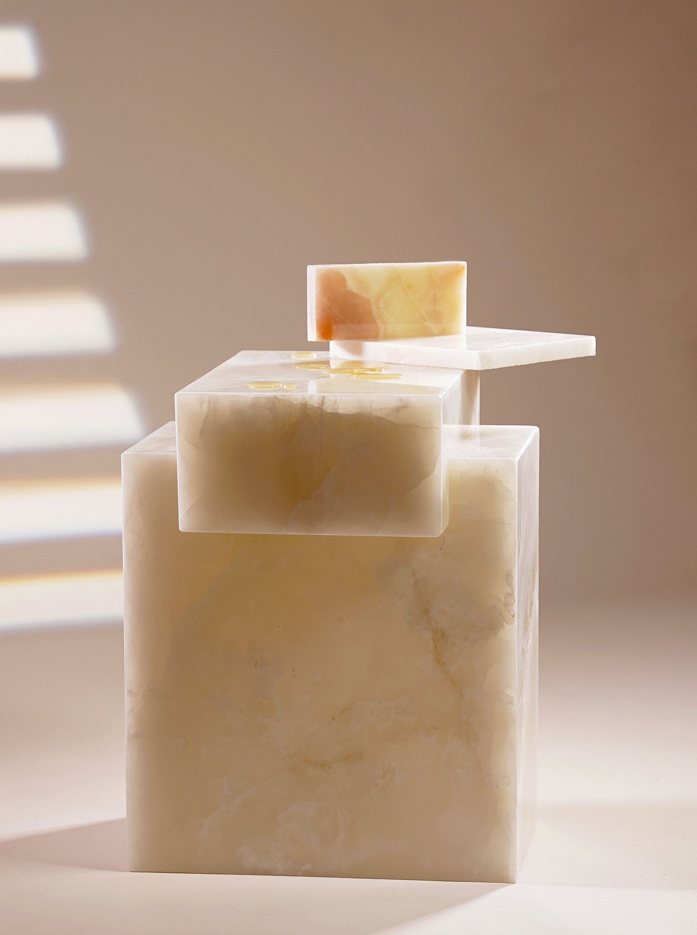 Gaia White Onyx Table