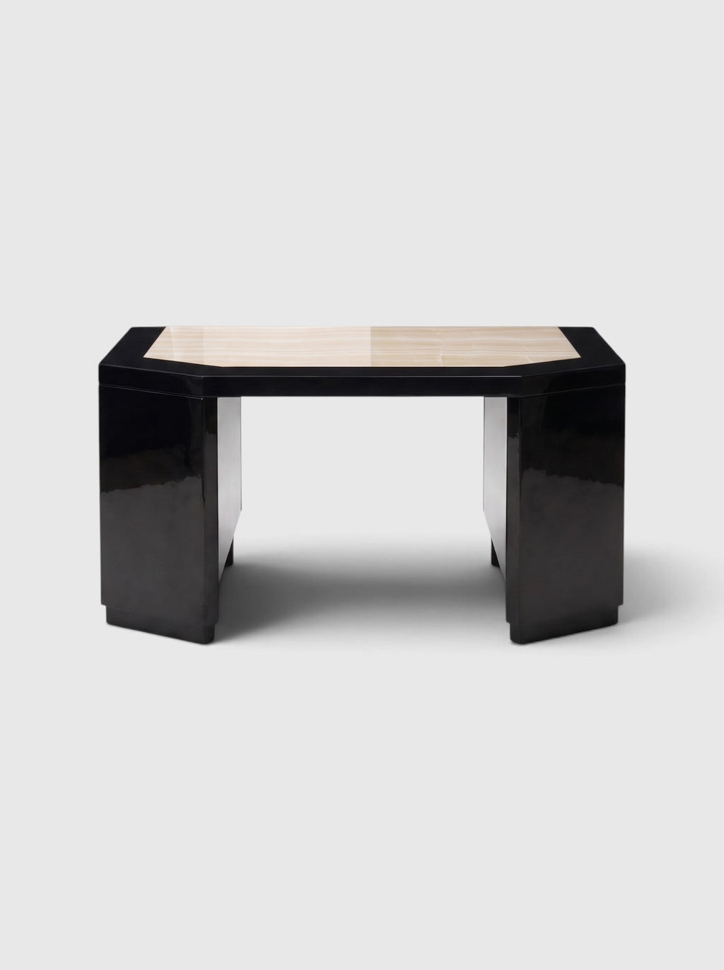 James desk in black lacquered wood with ivory onyx inlay top - Marbera