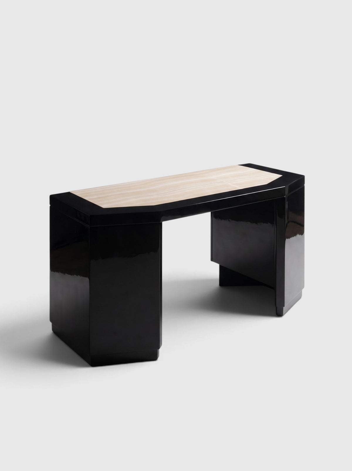 James desk in black lacquered wood with ivory onyx inlay top, front view - Marbera