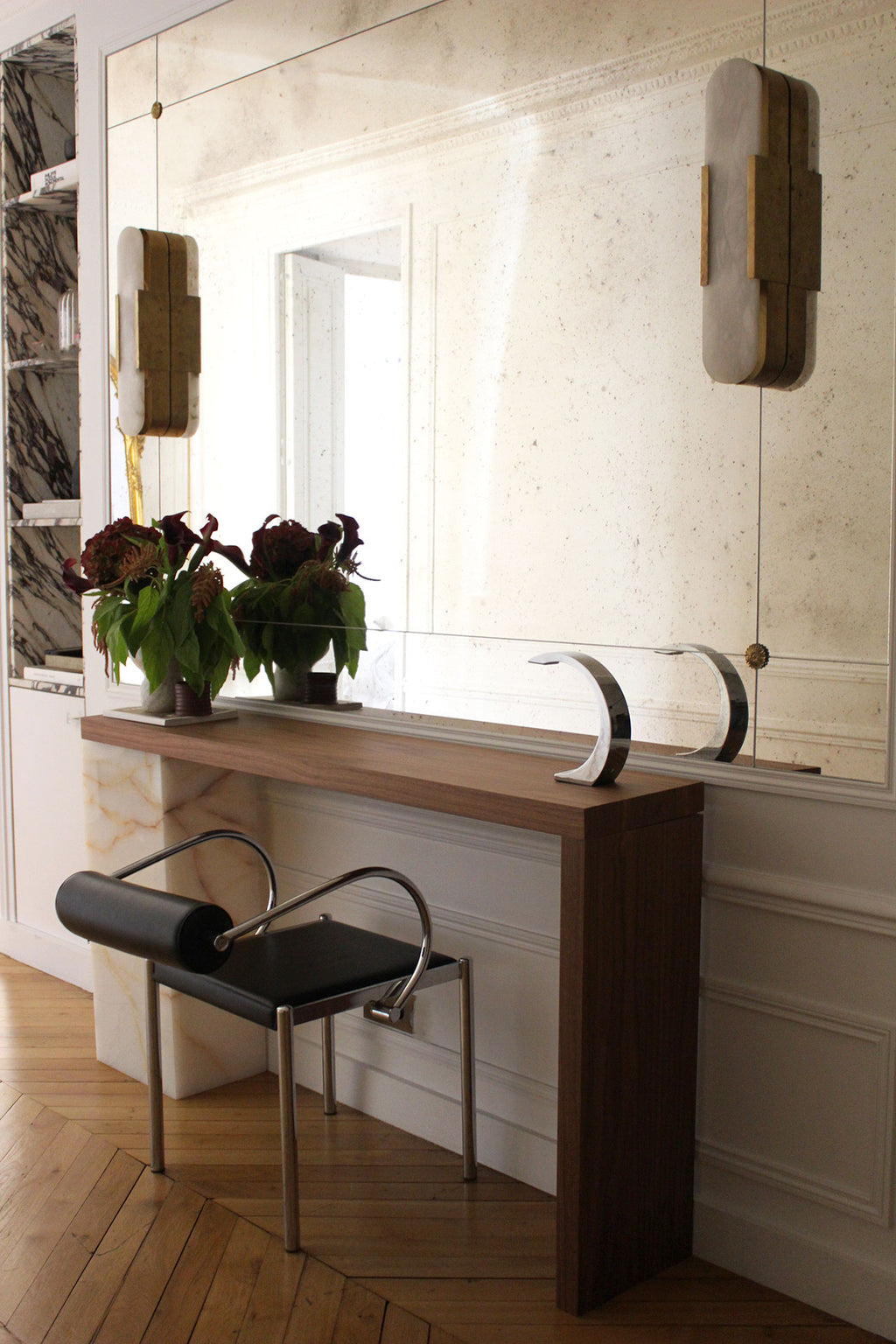 Jill Console Wood and Shell Onyx