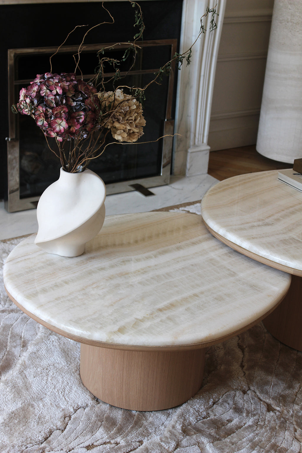 Alexis Duo Tables Ivory Onyx And Oak