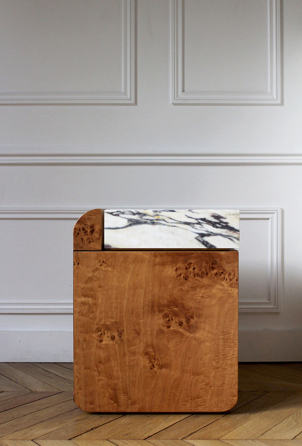 Amo Burl Wood Storage Table