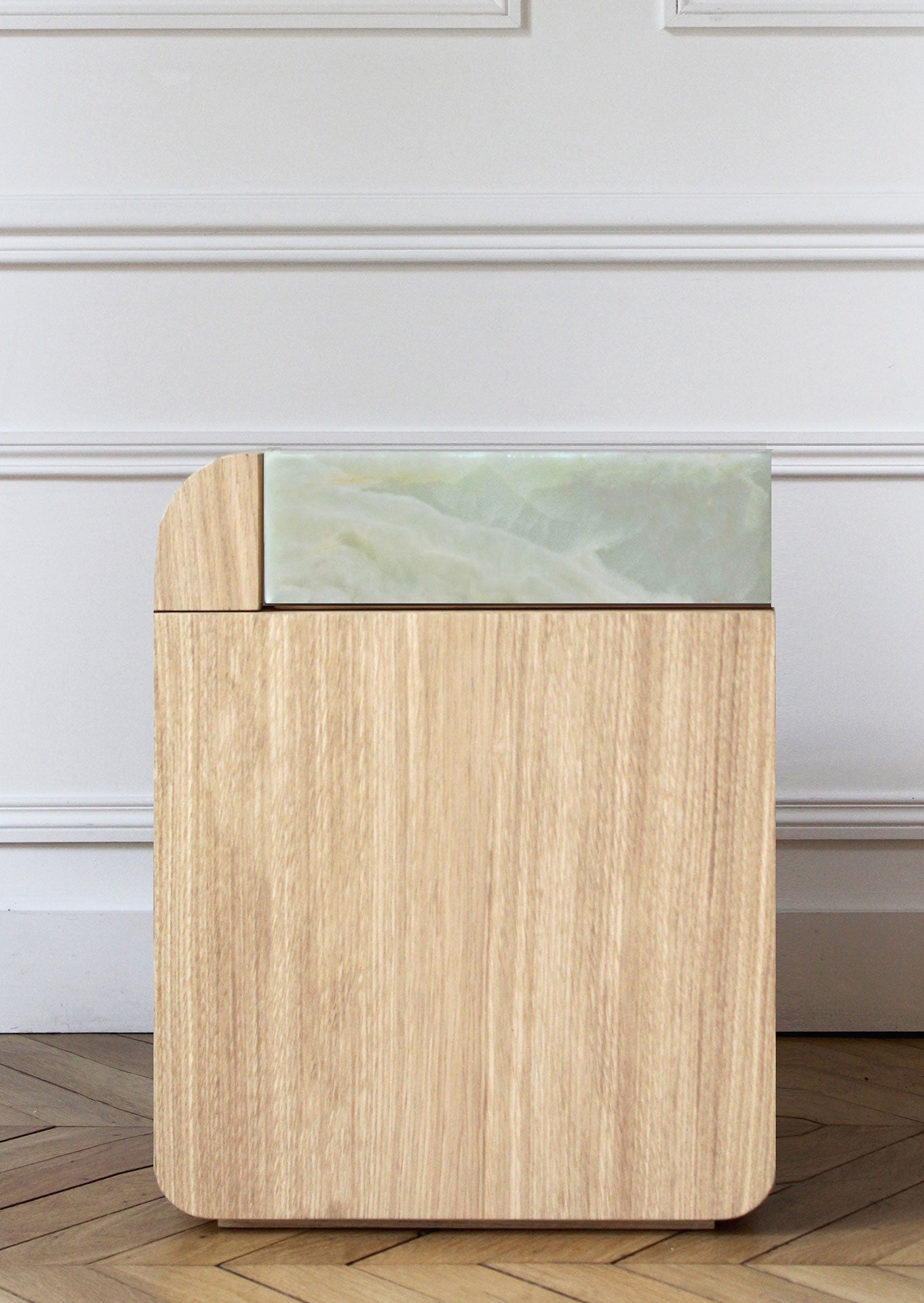 Amo Oak and White Onyx Storage Table