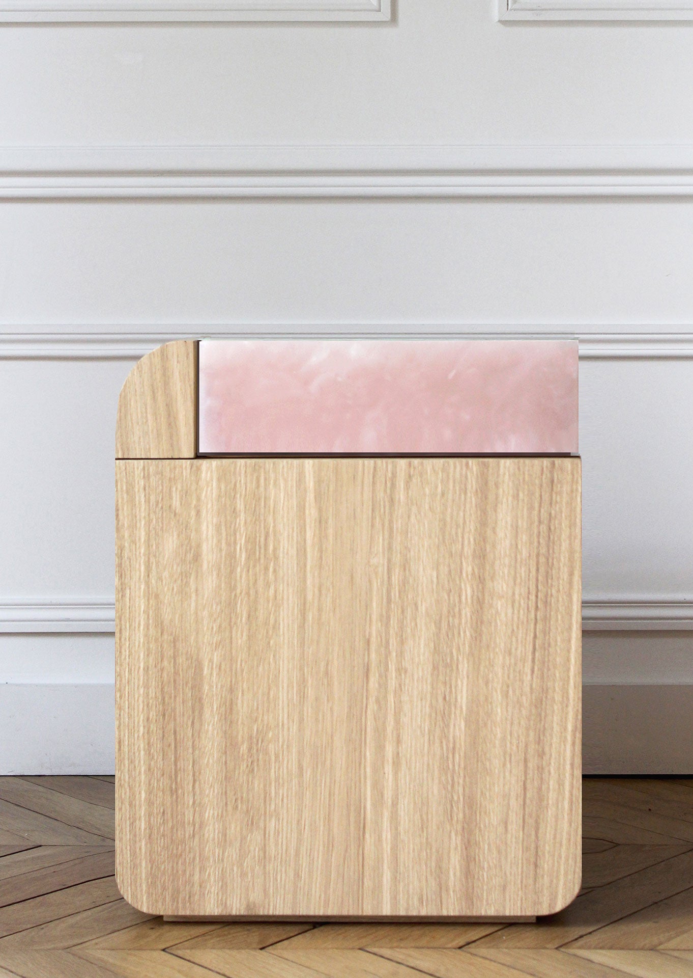 Amo Oak and White Onyx Storage Table