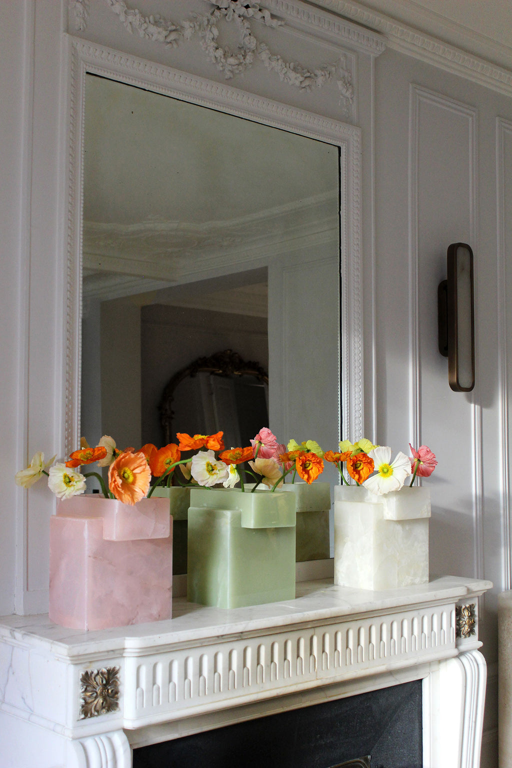 Green Onyx Gaia Vase