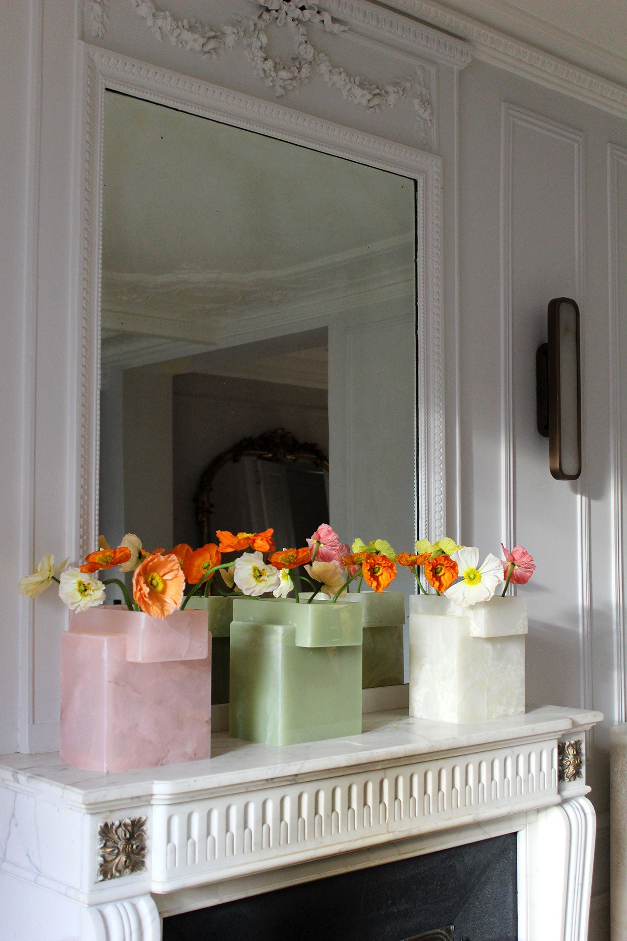 Green Onyx Gaia Vase