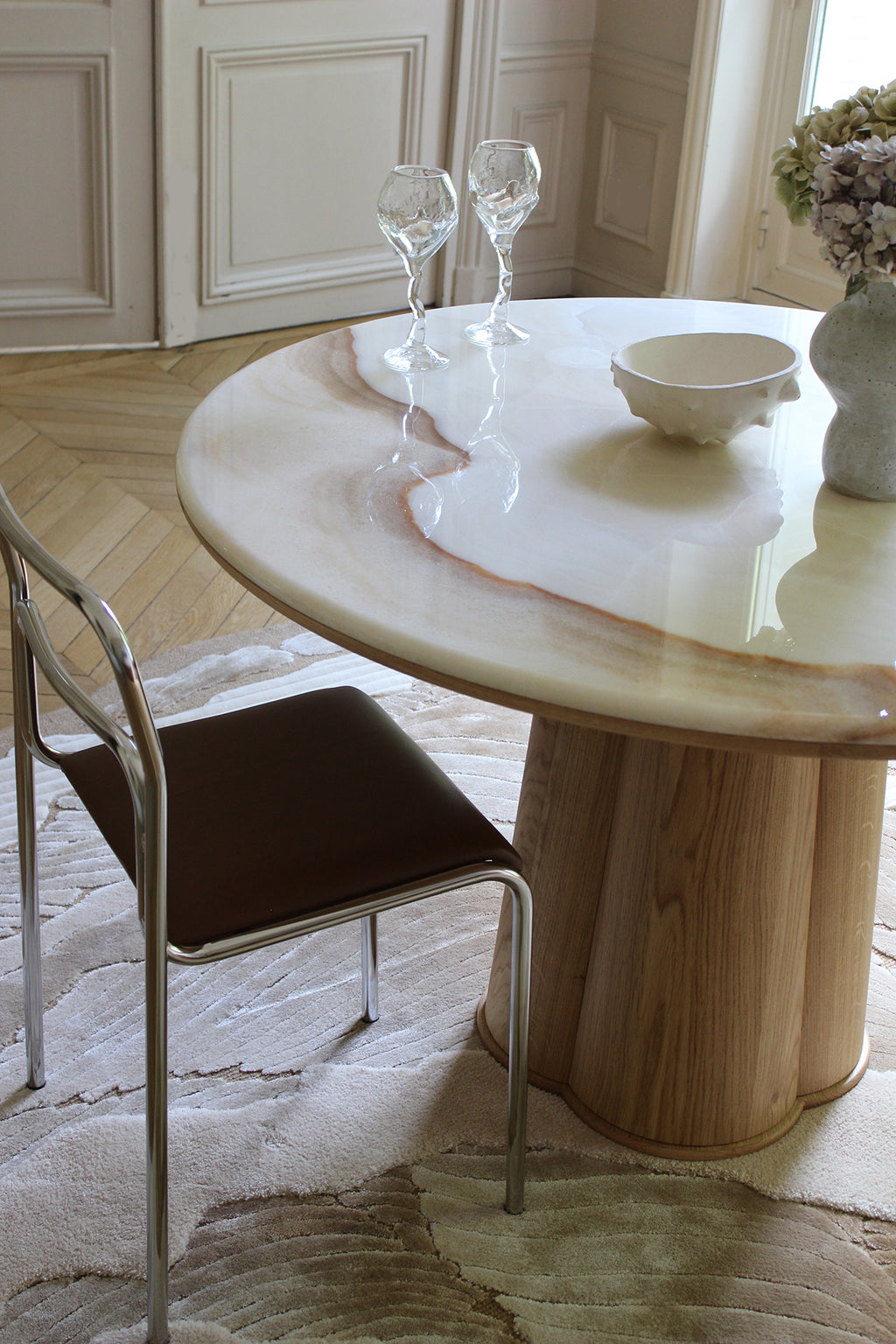 Poli Oak And Vanilla Onyx