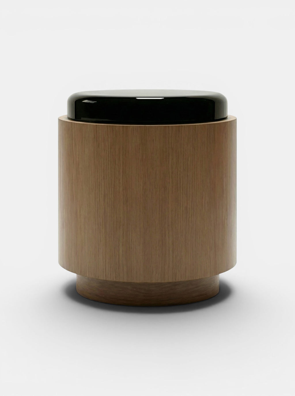 Pompon Oak And Black