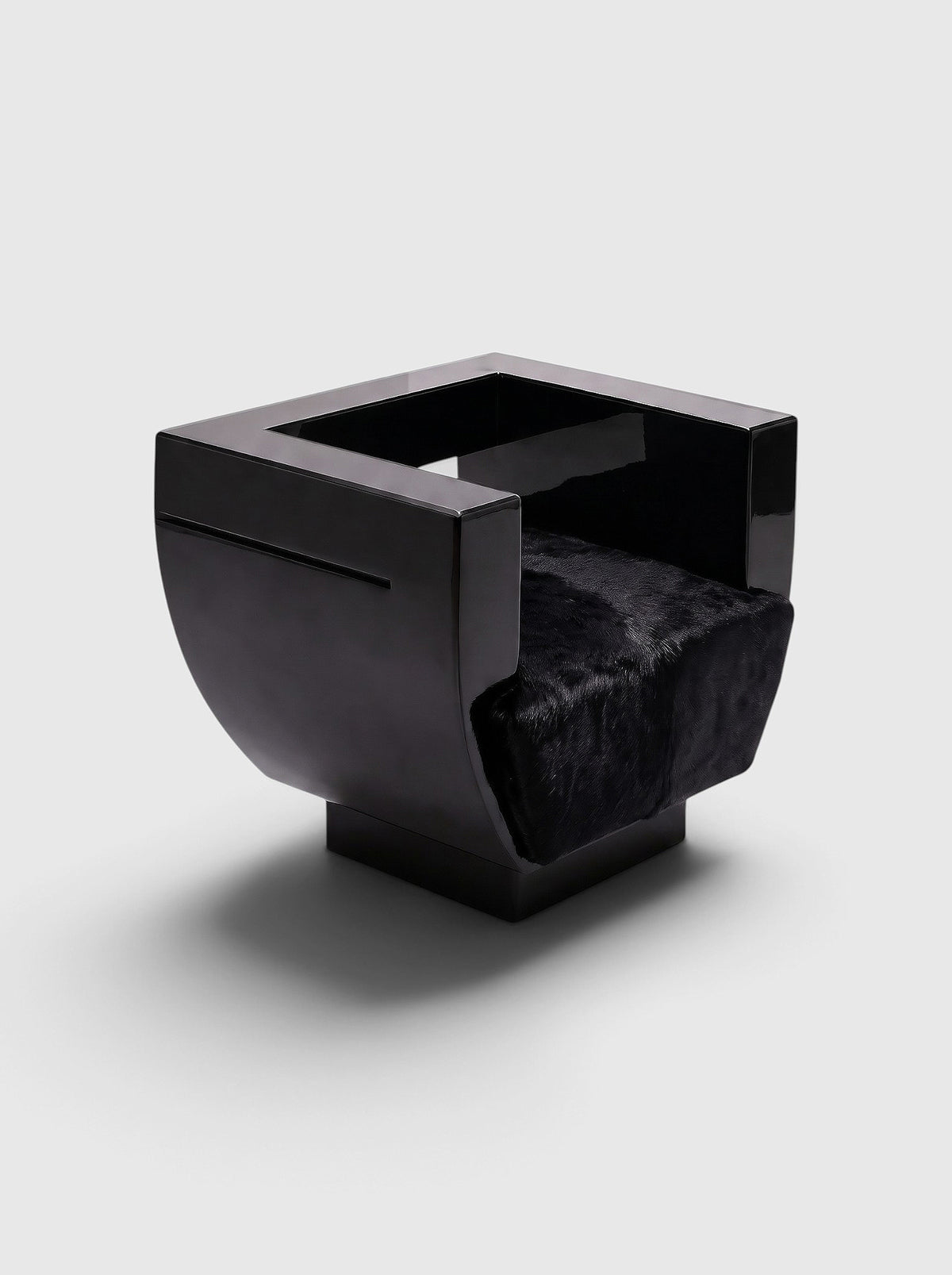 Sora Black Lacquered Wood Chair