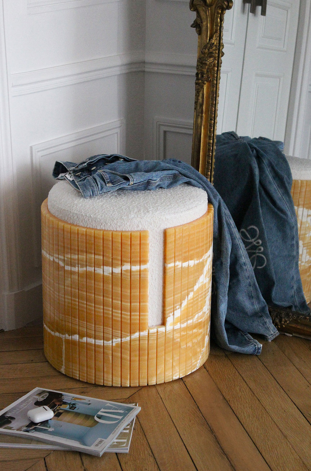 MARBERA Dolce mango onyx marble stool alternative view Italian luxury furniture modern style