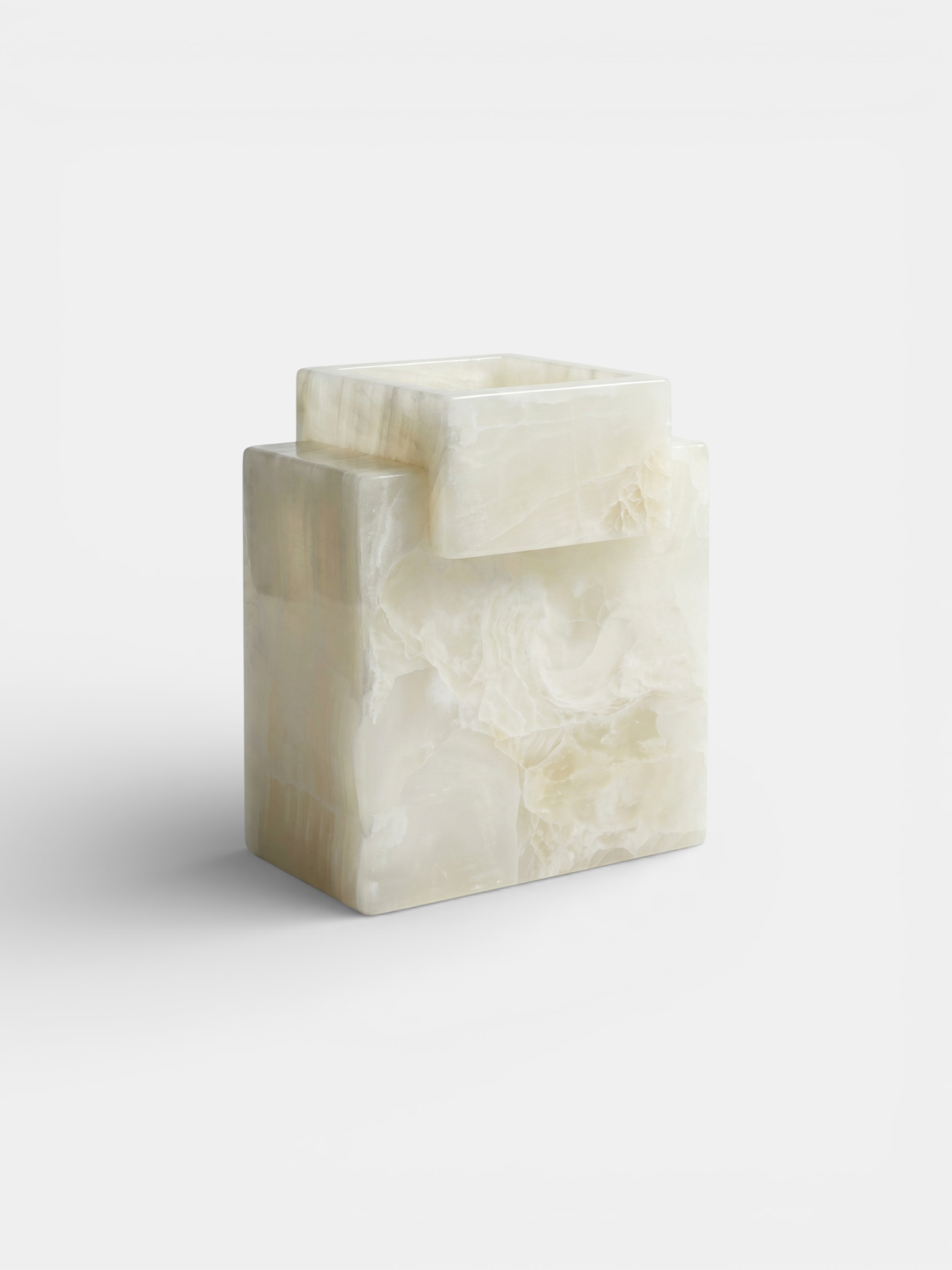 White Onyx Gaia Vase